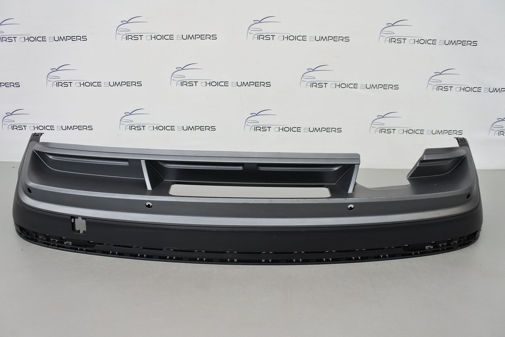 GENUINE VOLKSWAGEN TIGUAN 2015 REAR BUMPER LOWER SECTION 5NA807521B eBay